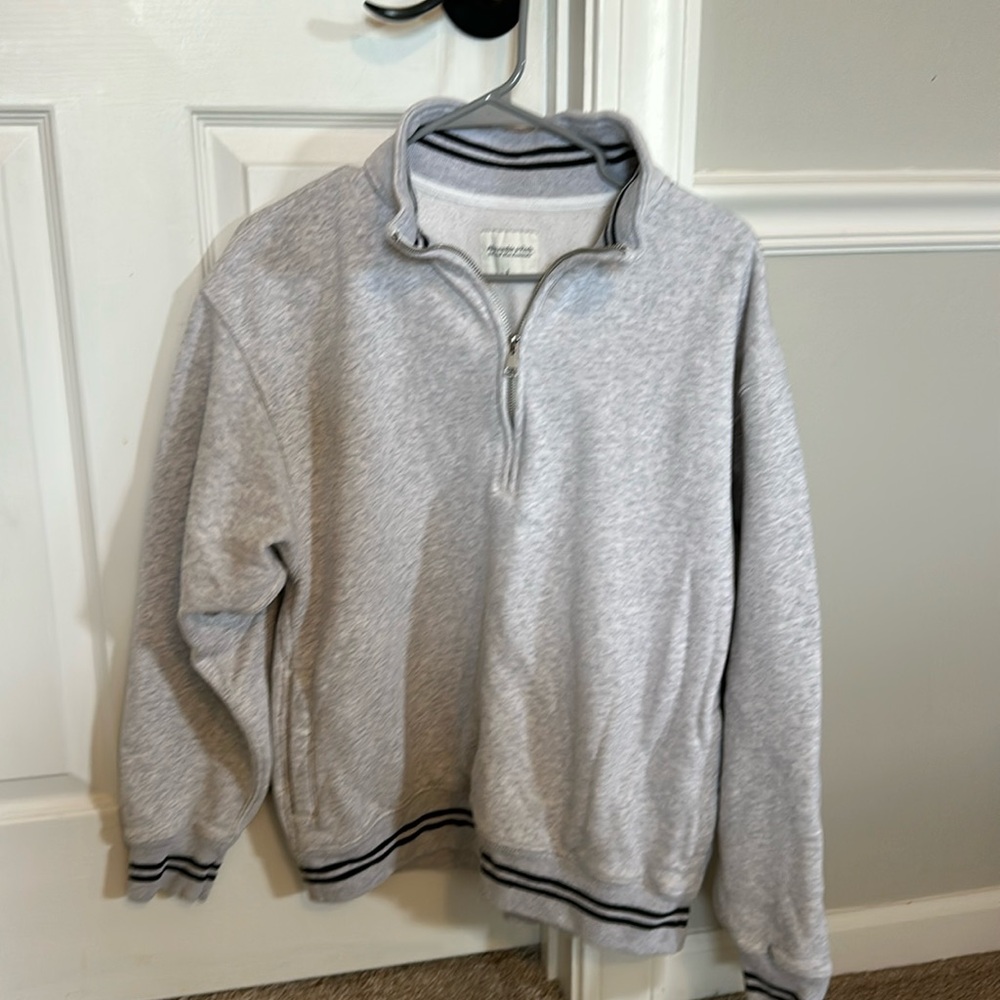 Abercrombie size small women quarter zip EUC